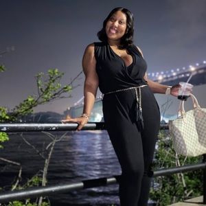 Meet your Posher, Natasha